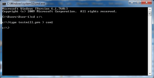 Windows CMD的屏幕截圖，用於通過串行端口將代碼發送到roland mdx-15/20